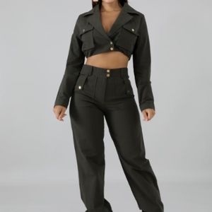 Jogger Pants Set *NEVER WORN